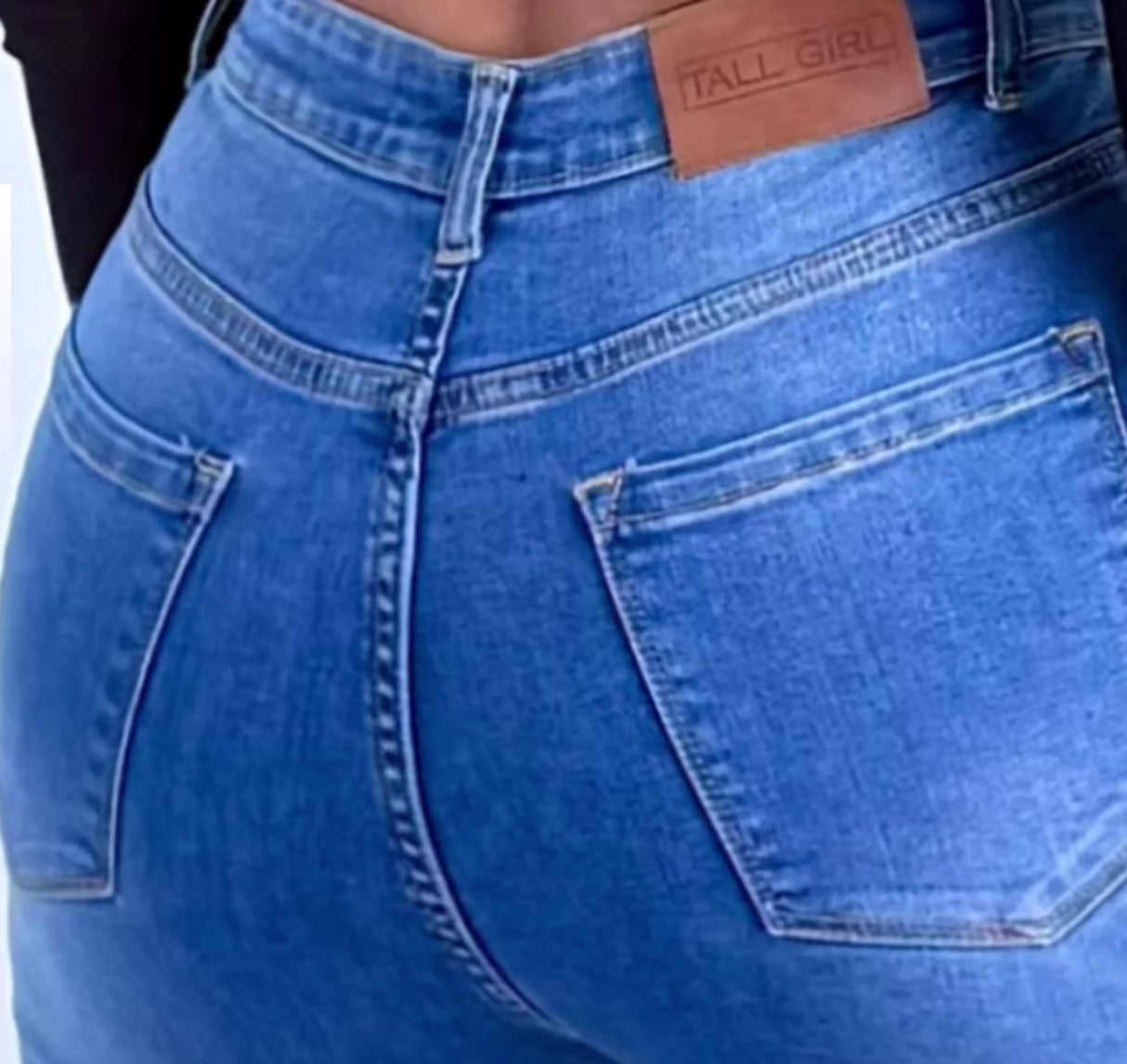 Torn Not Broken – High-Waisted Jeans